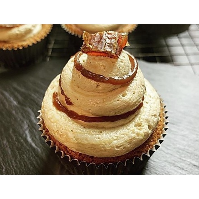 Sticky Date Organic Cupcake